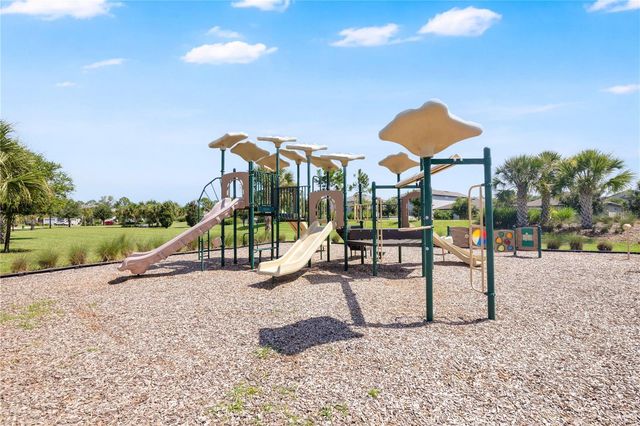 17096 GOLDCREST LOOP, Clermont, FL 34714