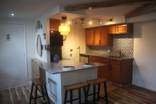 108 Oak Ln 4, Brockton, MA 02301