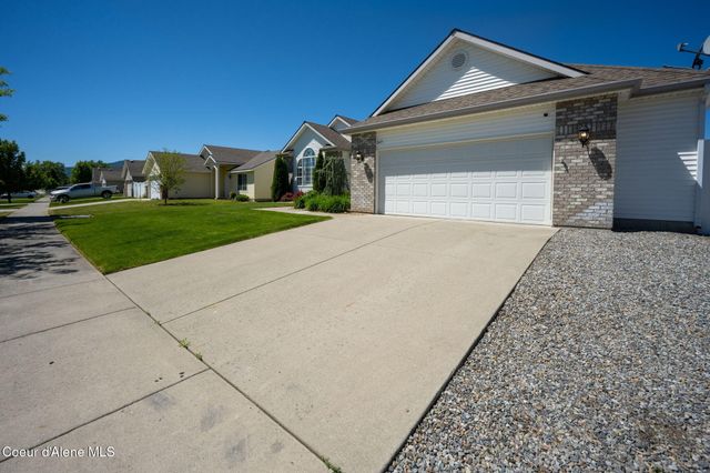 2619 N TIATAN ST, Post Falls, ID 83854