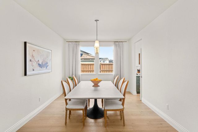 1469 Minories Dr, Plumas Lake, CA 95961