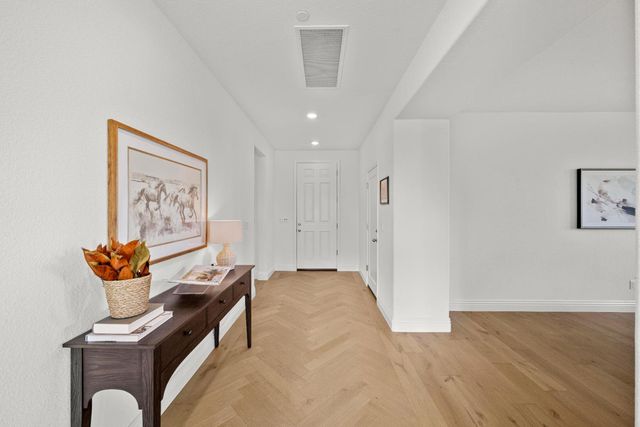 1469 Minories Dr, Plumas Lake, CA 95961