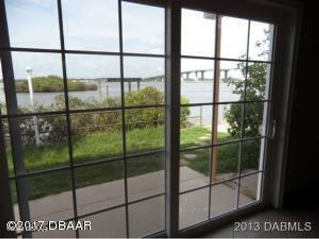 3600 S Peninsula Dr Apt 6, Port Orange, FL 32127