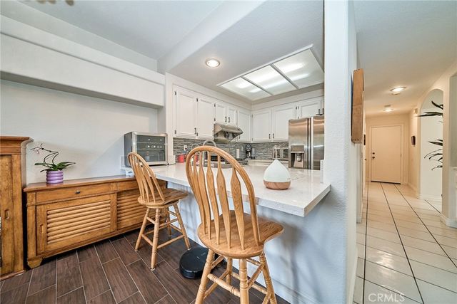 1048 Explanada Street 101, Corona, CA 92879