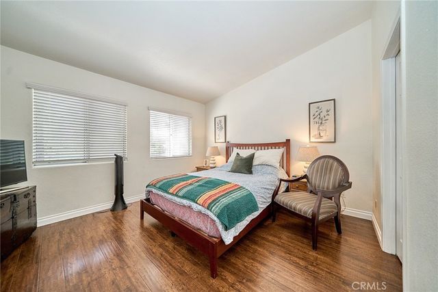 1048 Explanada Street 101, Corona, CA 92879