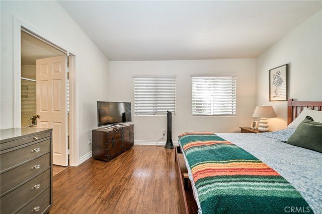 1048 Explanada Street 101, Corona, CA 92879