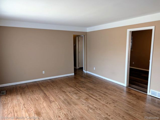 8849 Merriman Road, Livonia, MI 48150