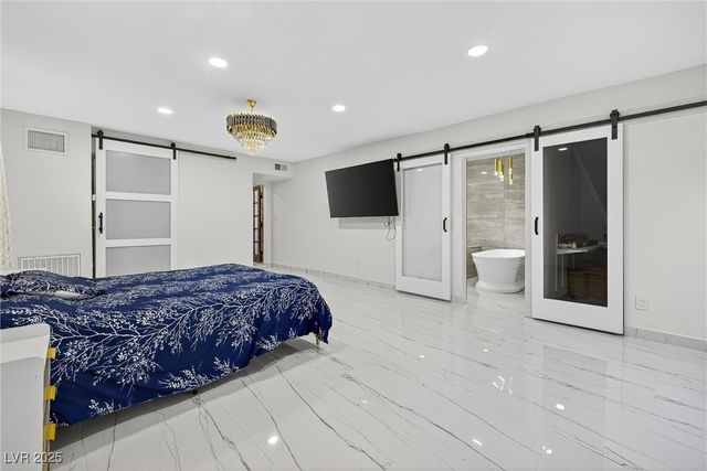 431 North Fogg Street, Las Vegas, NV 89110