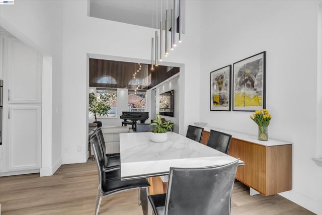 216 Elder Ct, San Ramon, CA 94582