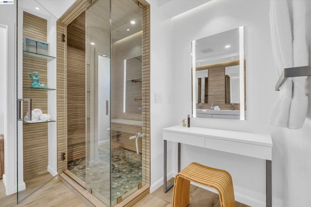 216 Elder Ct, San Ramon, CA 94582