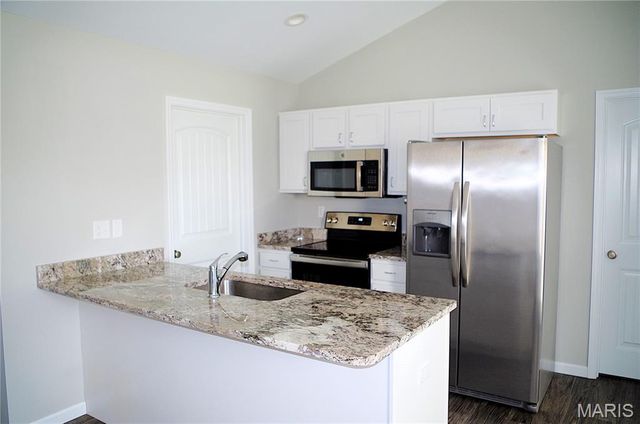 115 Schulze Drive, Troy, MO 63379