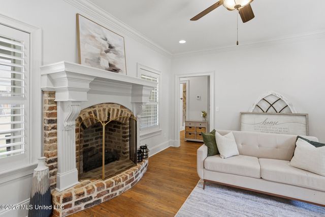 4282 Berlin Drive, Jackson, MS 39211