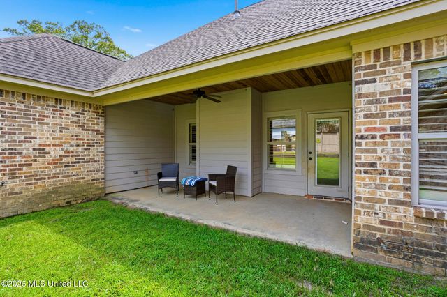 4282 Berlin Drive, Jackson, MS 39211