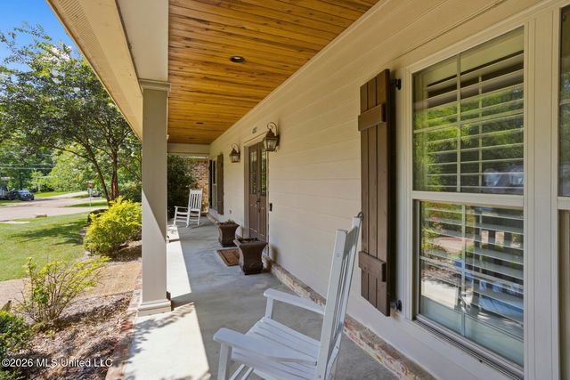 4282 Berlin Drive, Jackson, MS 39211