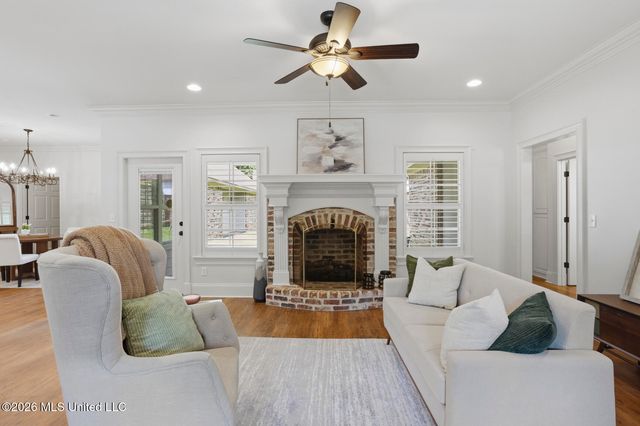 4282 Berlin Drive, Jackson, MS 39211