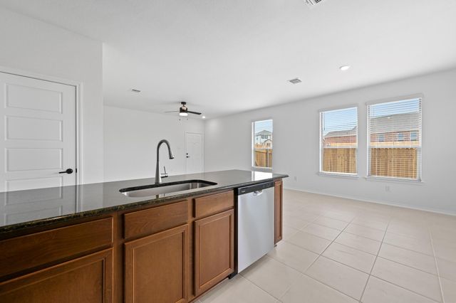 1529 Carriageway DR, Georgetown, TX 78626