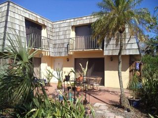 1549 Park Meadows DR 4, Fort Myers, FL 33907