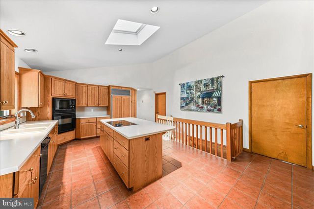 322 BUTTONWOOD RD, Landenberg, PA 19350