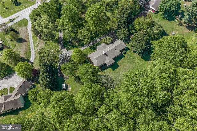322 BUTTONWOOD RD, Landenberg, PA 19350