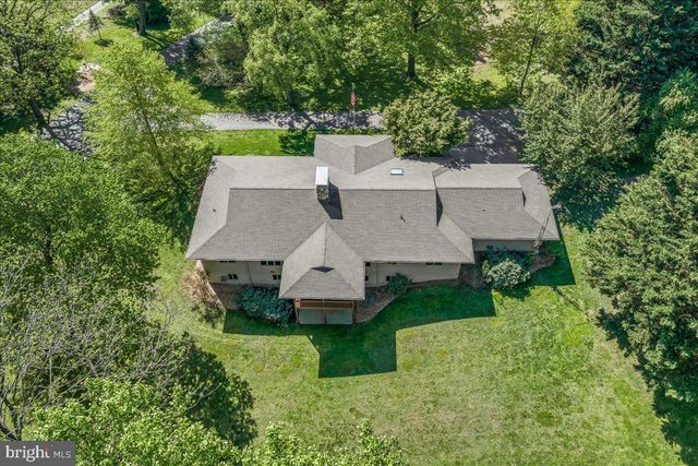 322 BUTTONWOOD RD, Landenberg, PA 19350