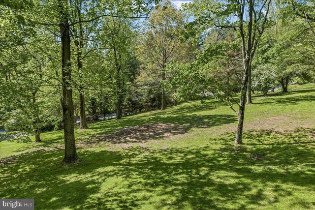 322 BUTTONWOOD RD, Landenberg, PA 19350