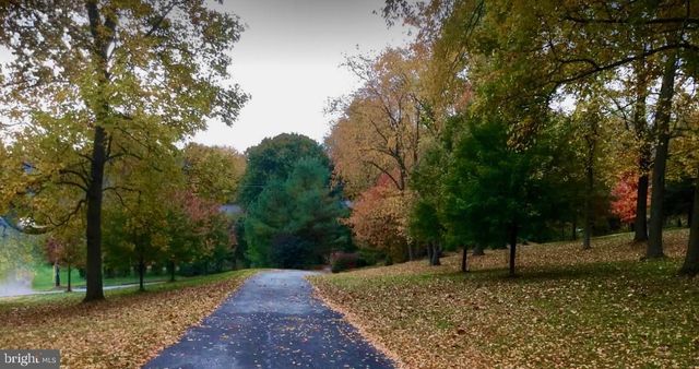 322 BUTTONWOOD RD, Landenberg, PA 19350