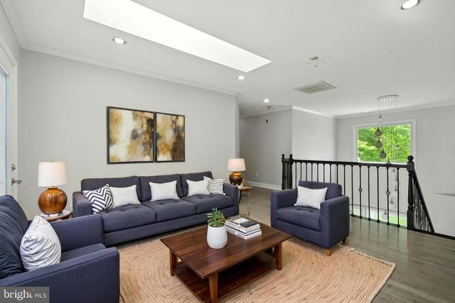13641 HOBART DR, Silver Spring, MD 20904