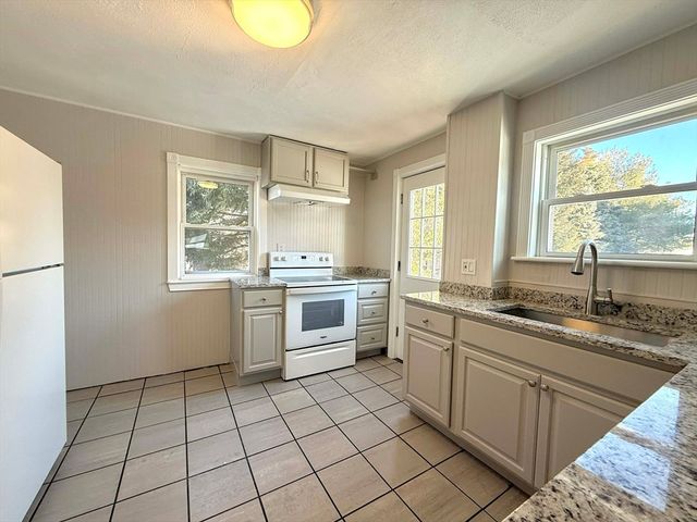 141 Alexander Ave, Medford, MA 02155