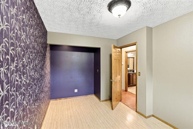 3236 Orion Circle, Anchorage, AK 99517