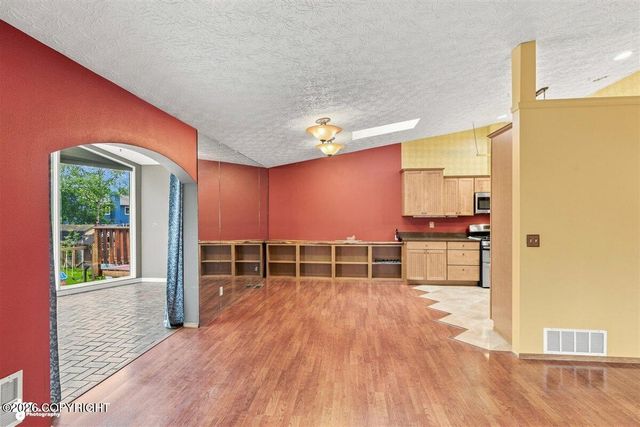 3236 Orion Circle, Anchorage, AK 99517