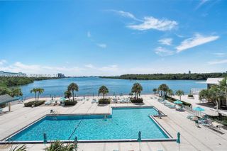 300 Bayview Dr 508, Sunny Isles Beach, FL 33160