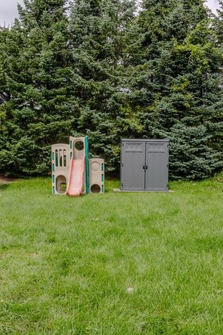 369 S Boo Road C, Burns Harbor, IN 46304