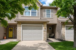 369 S Boo Road C, Burns Harbor, IN 46304
