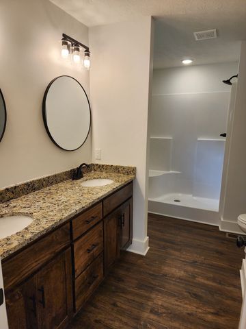 20 Scenic Ln, Hartsville, TN 37074