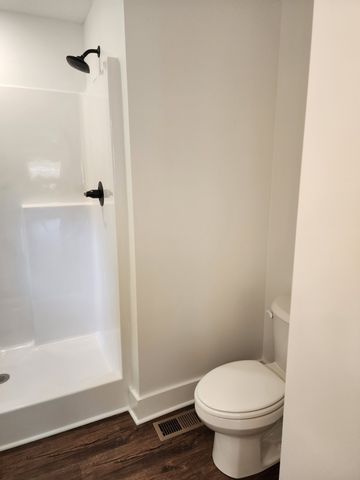 20 Scenic Ln, Hartsville, TN 37074