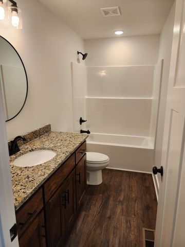 20 Scenic Ln, Hartsville, TN 37074