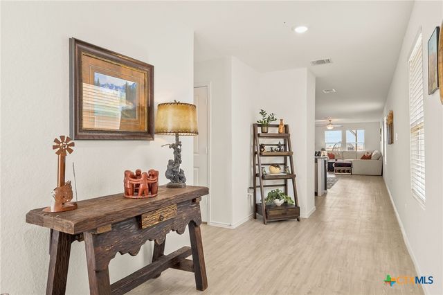 9129 Navarro Vista, Seguin, TX 78155