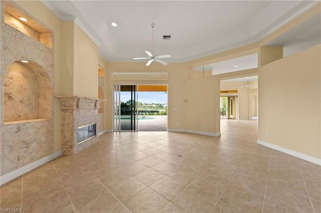 527 TERRACINA WAY, Naples, FL 34119