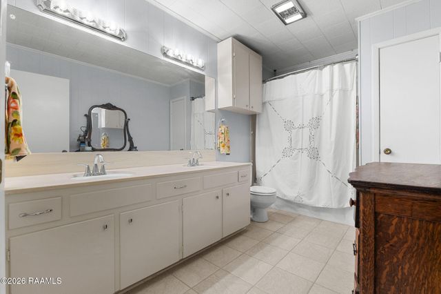 1907 Teche Drive, Breaux Bridge, LA 70517
