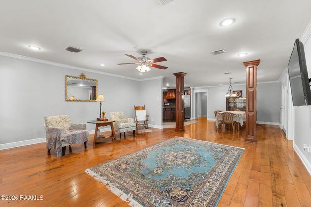 1907 Teche Drive, Breaux Bridge, LA 70517