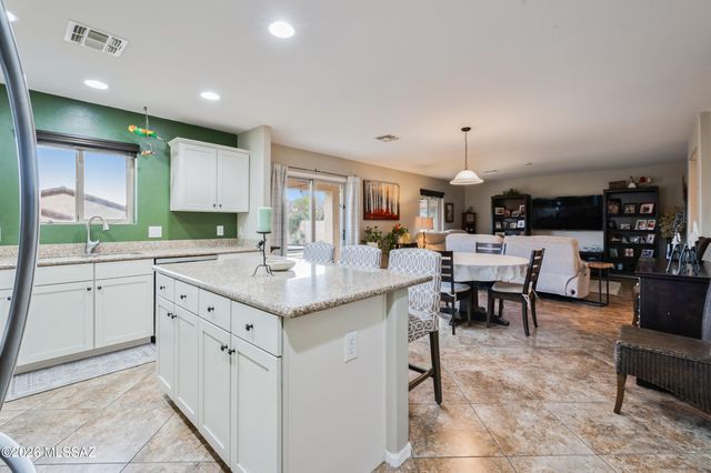 1251 W Molinetto Drive, Oro Valley, AZ 85737