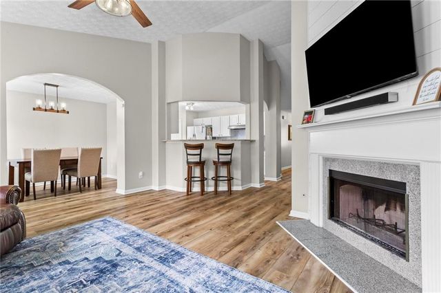 2062 Ridgestone Landing SW, Marietta, GA 30008