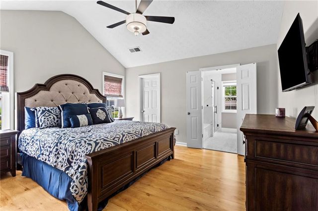 2062 Ridgestone Landing SW, Marietta, GA 30008