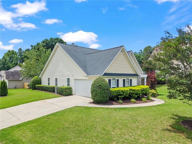 2062 Ridgestone Landing SW, Marietta, GA 30008