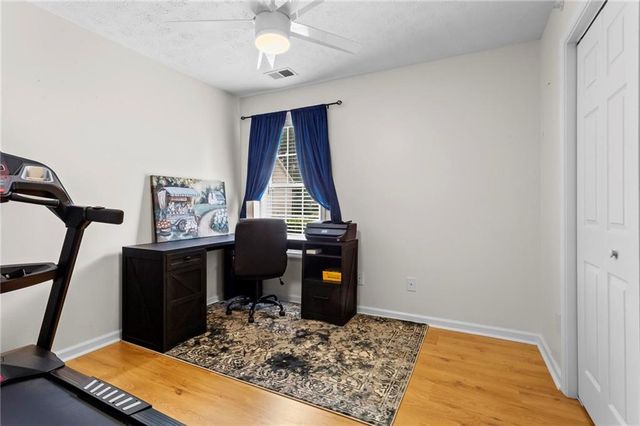 2062 Ridgestone Landing SW, Marietta, GA 30008