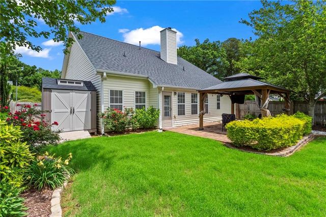 2062 Ridgestone Landing SW, Marietta, GA 30008