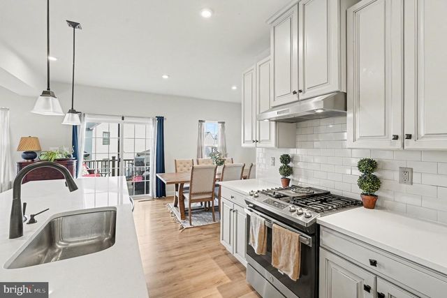 1103 CITY VIEW LN, Fredericksburg, VA 22401