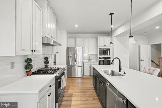 1103 CITY VIEW LN, Fredericksburg, VA 22401