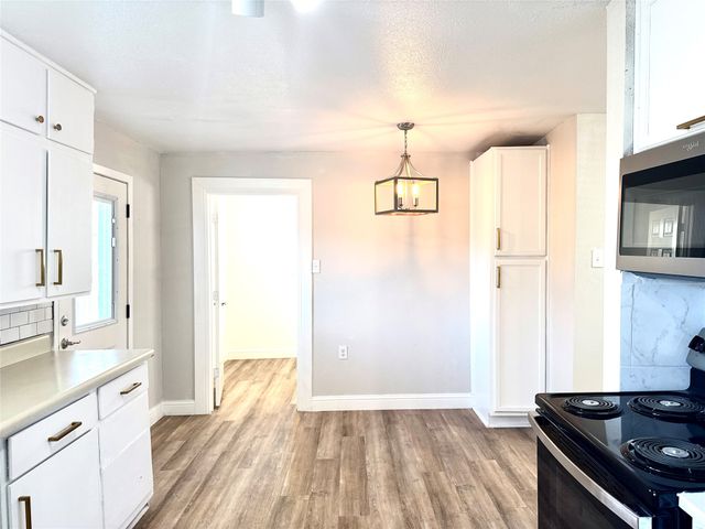 4517 Sherwood Drive, Mesquite, TX 75150