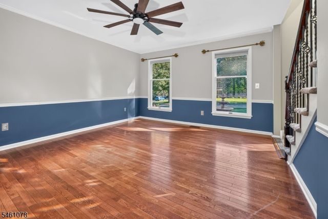 2 Saint Andrews Dr, Washington Twp., NJ 07882