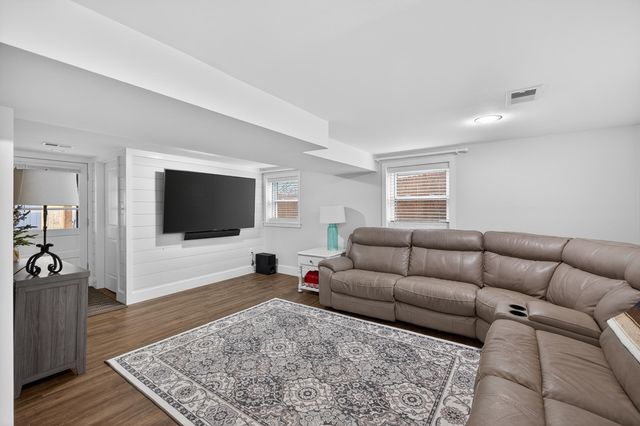 504 Cricklewood Drive, Lexington, KY 40505